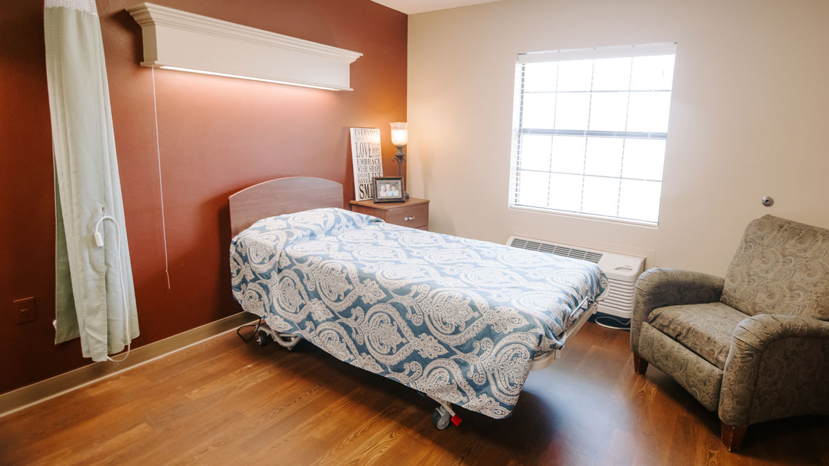 Patient Room at Southern Trace Rehabilitation and Care Center
